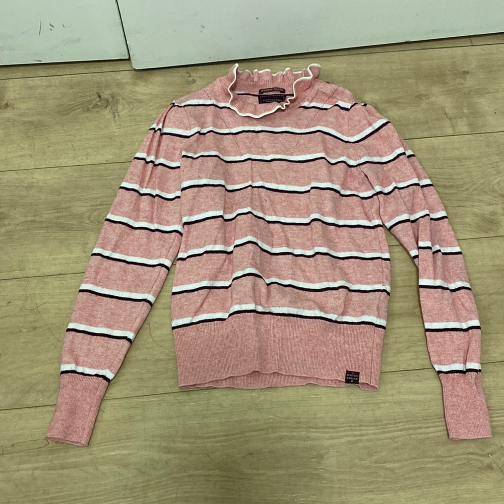 Scotch and soda top size 10